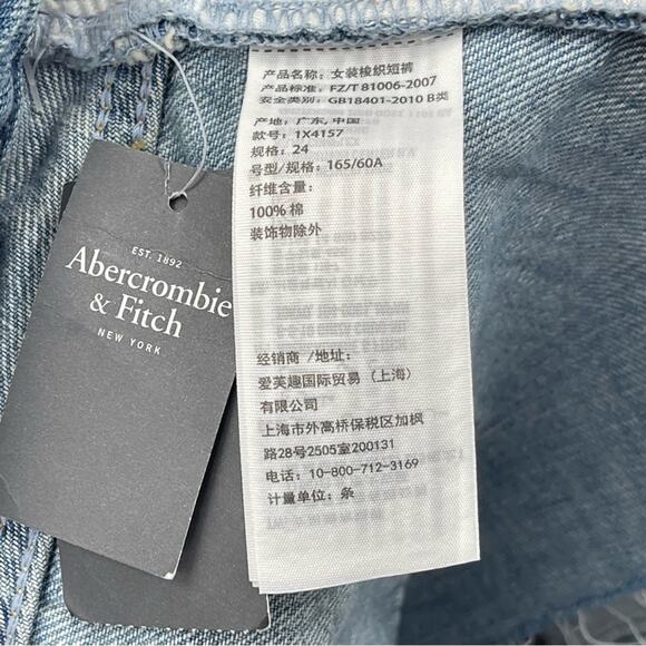 NWT Abercrombie & Fitch The Boyfriend Short Denim Shorts Size 24 - Picture 13 of 13